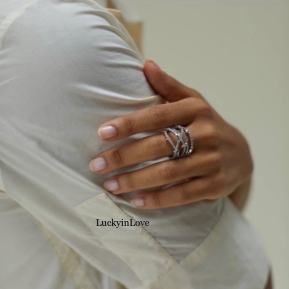 ALEXIS BITTAR • Silver Orbiting
Crystal Encrusted Thorny Lace Ring sz 7 - Picture 8 of 14